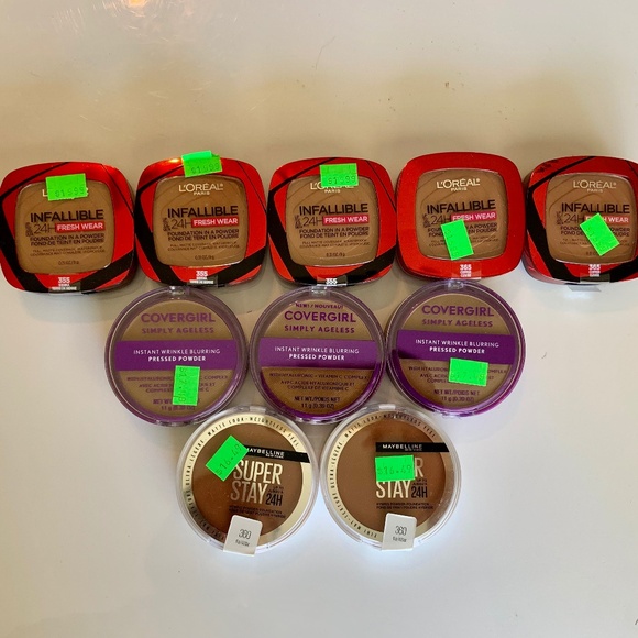 Powder Foundation Bulk Makeup Lot - Picture 1 of 6